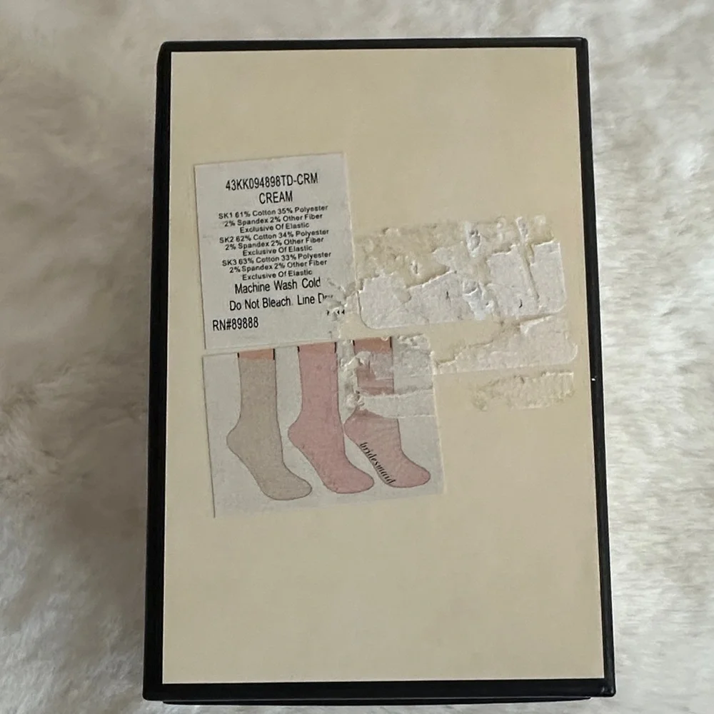Kate Spade Pink and White Gift Set